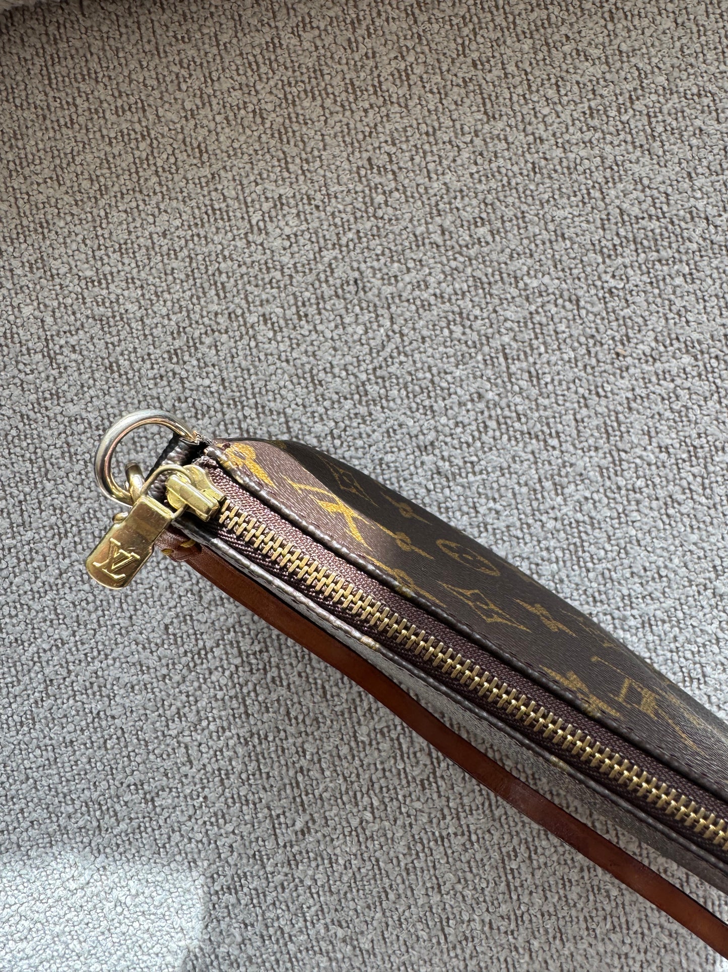 Louis Vuitton Pochette taske