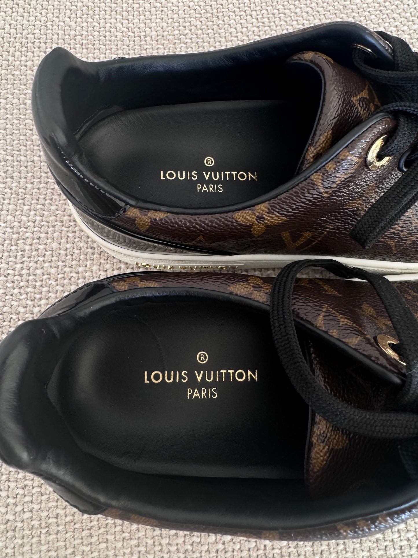 Louis Vuitton sneakers monogram canvas – 37,5
