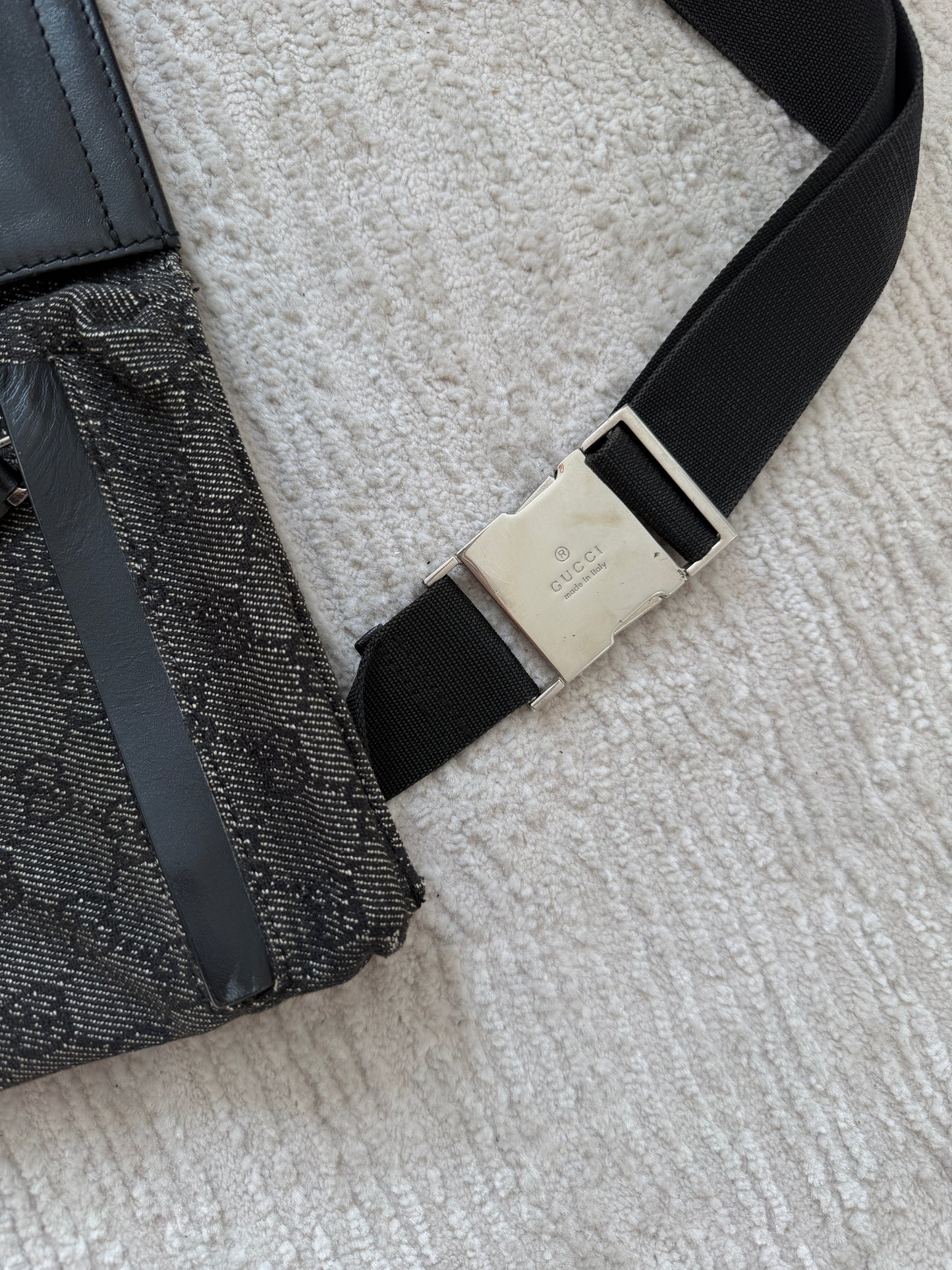 Gucci GG Supreme Belt Bag