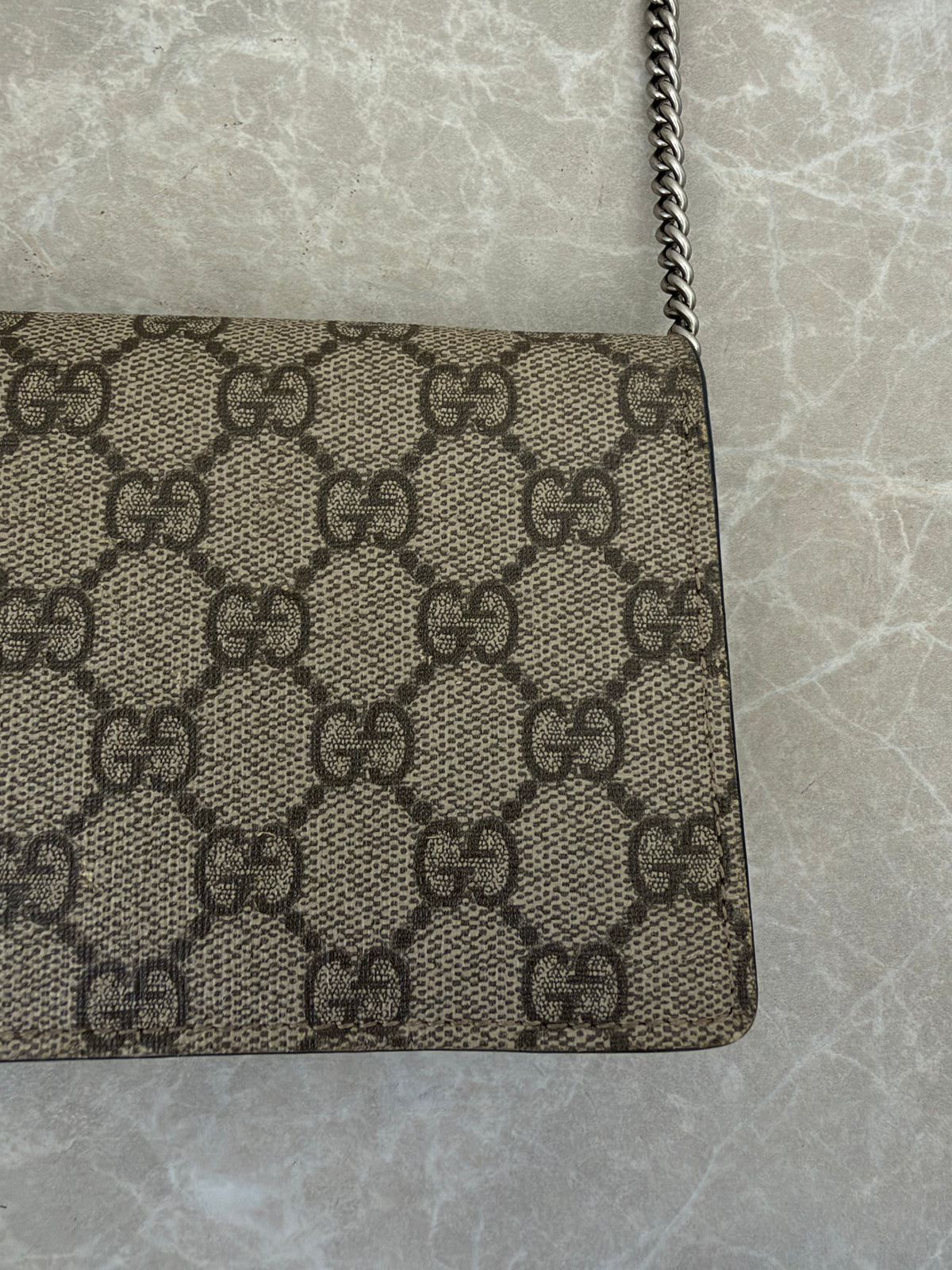 Gucci Dionysus Mini – GG Supreme
