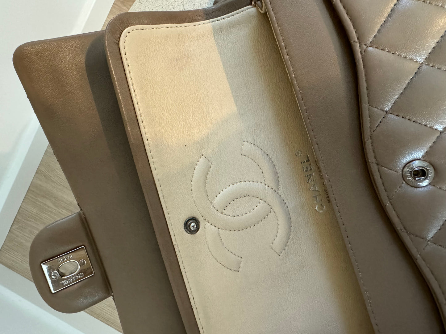 Bestillingsvare - Chanel Medium Double Flap Bag Taupe