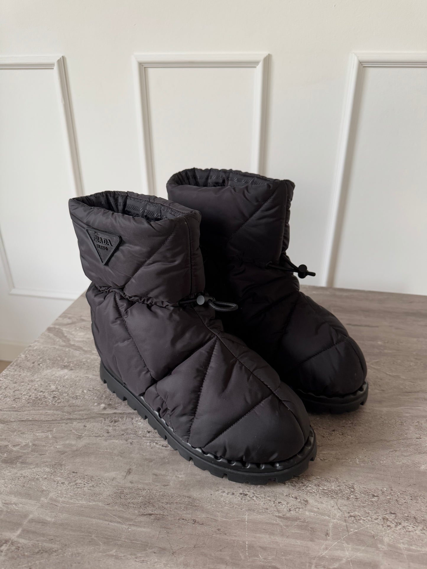 Prada Snow Boots Black 37