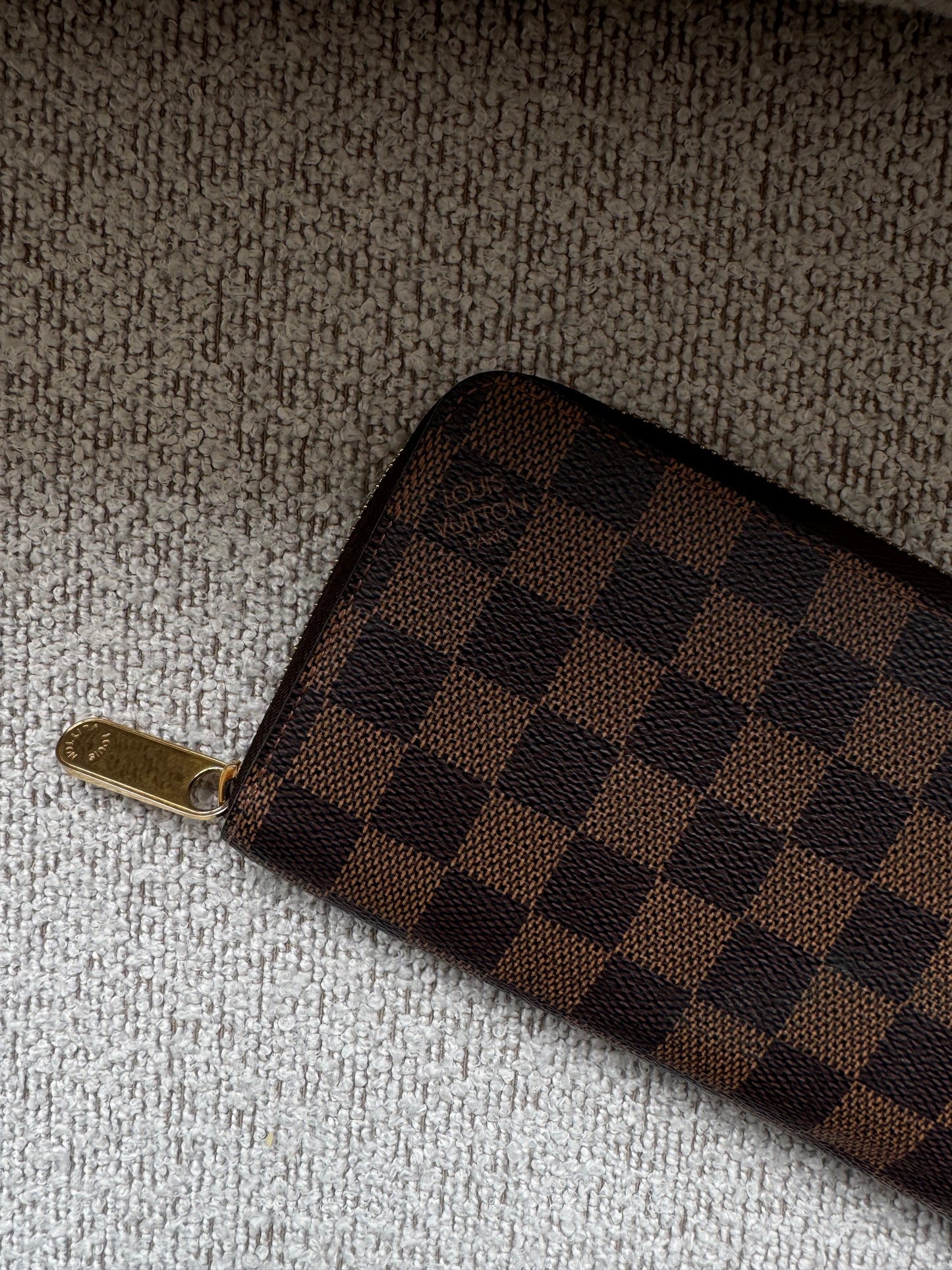 Louis Vuitton Zippy Damier Long Wallet