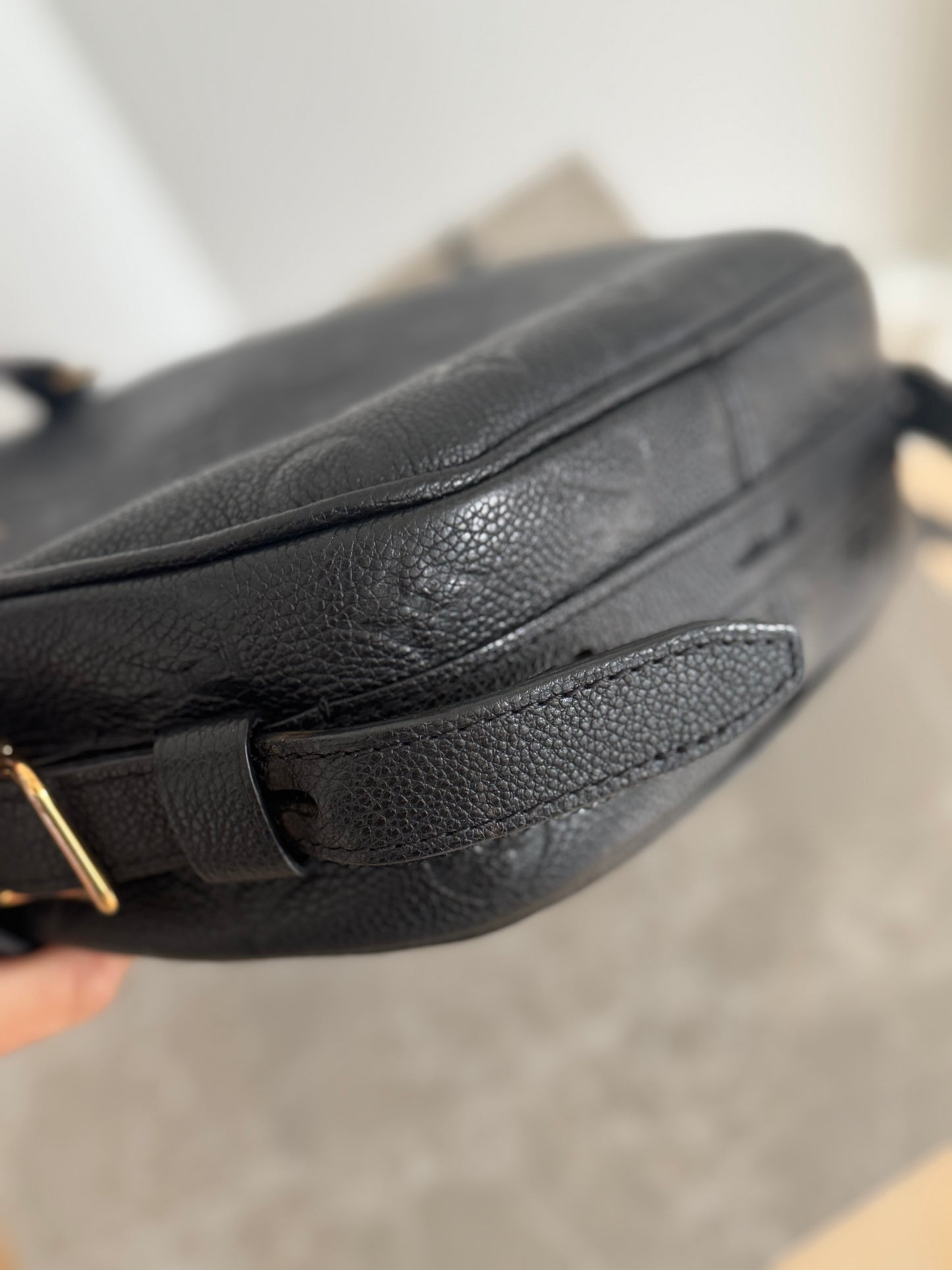 Louis Vuitton Boíte chapeau souple Black Monogram
