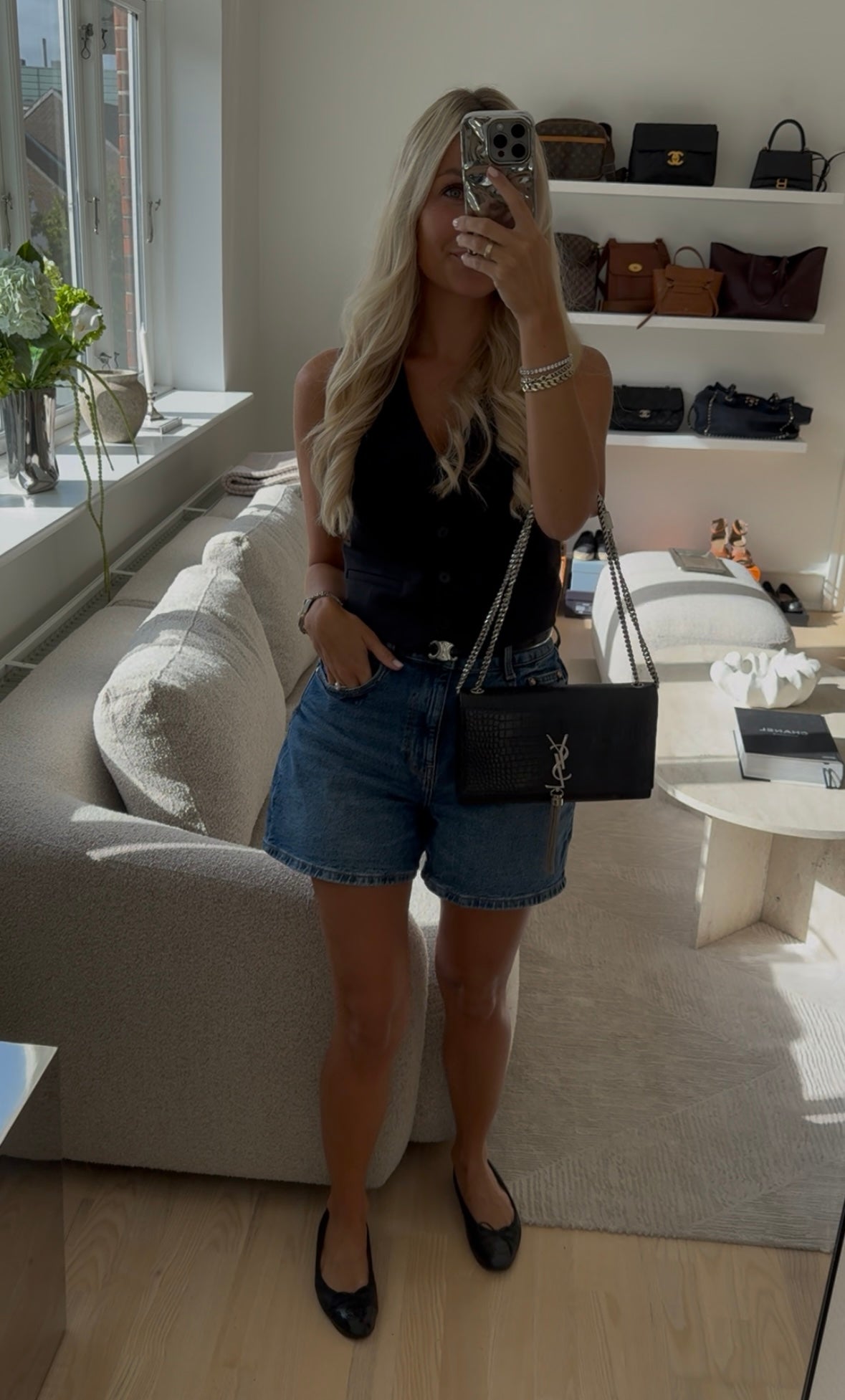 Saint Laurent Kate Small tassel bag black