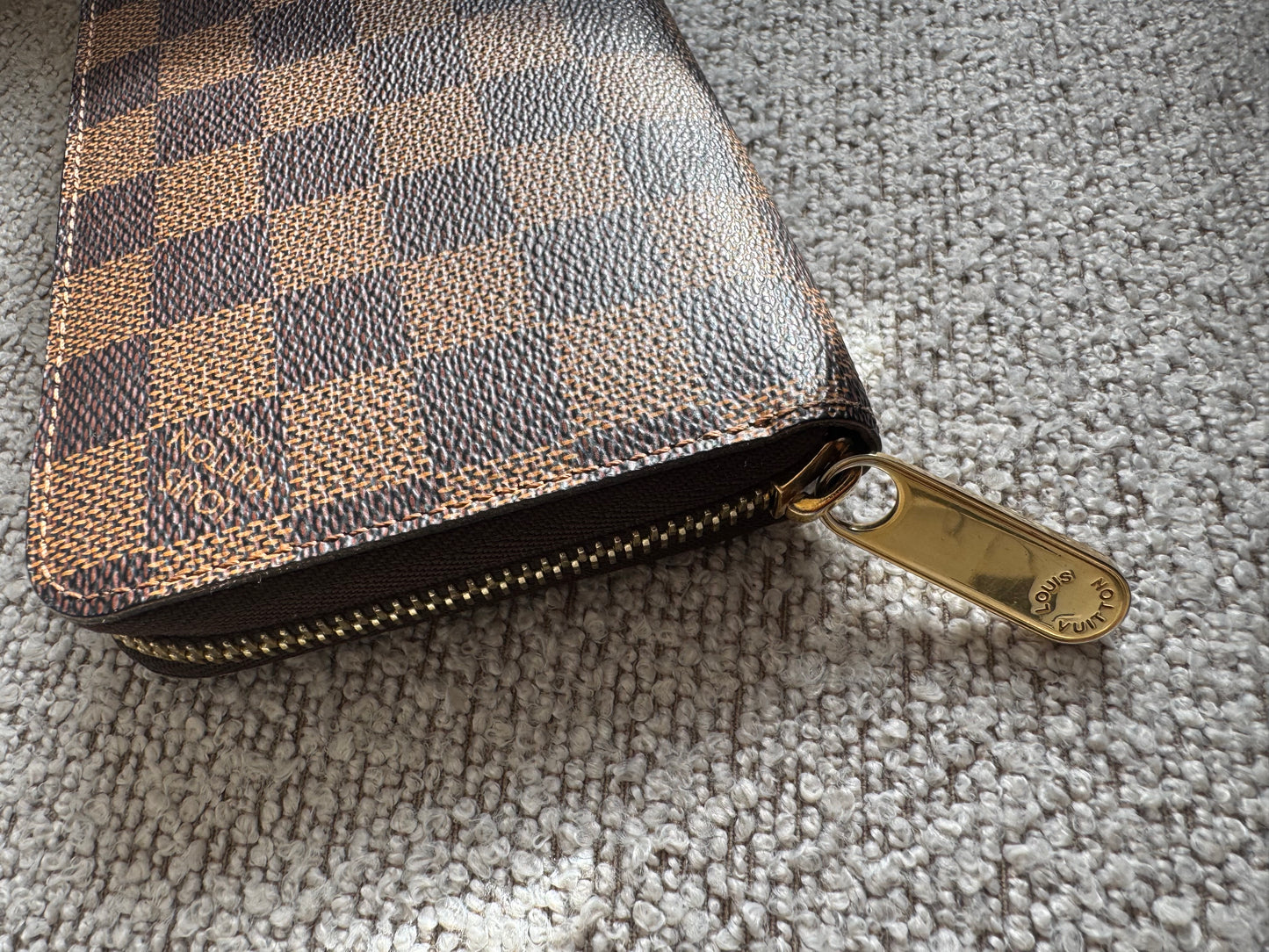 Louis Vuitton Zippy Damier Long Wallet
