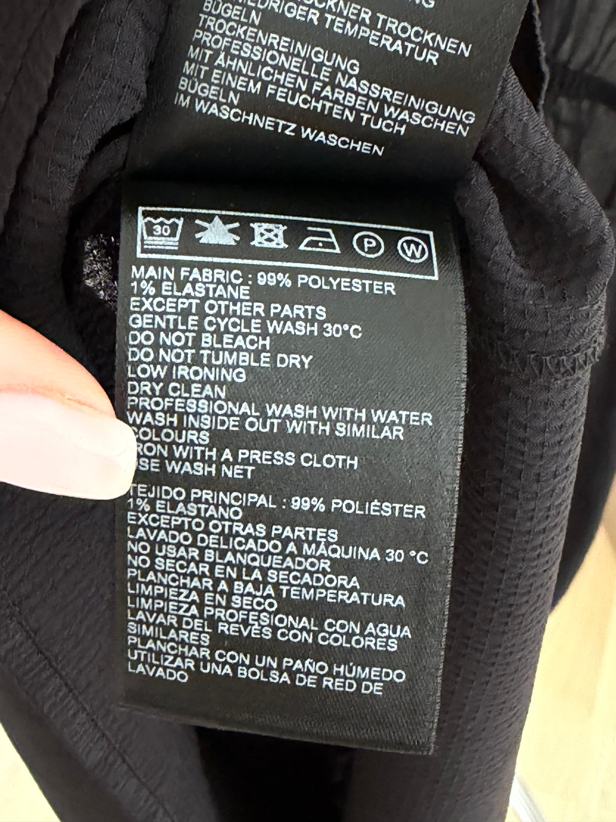 ba&sh Kane sort maxi-kjole med cut-outs