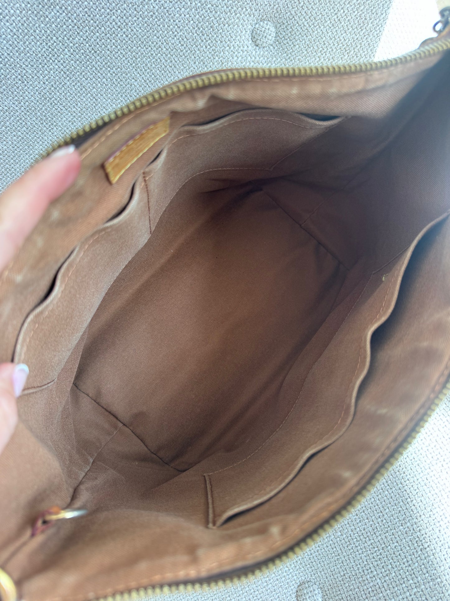 Louis Vuitton Palermo PM – Monogram Canvas