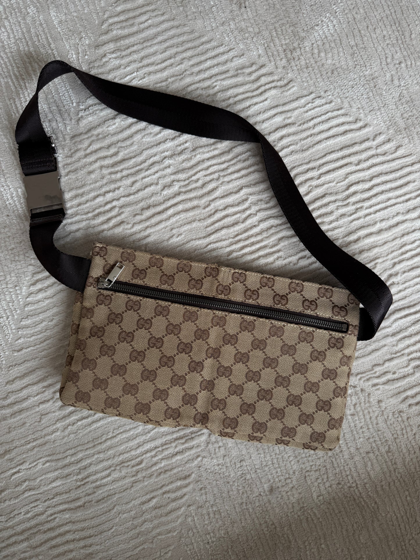 Gucci cloth bumbag