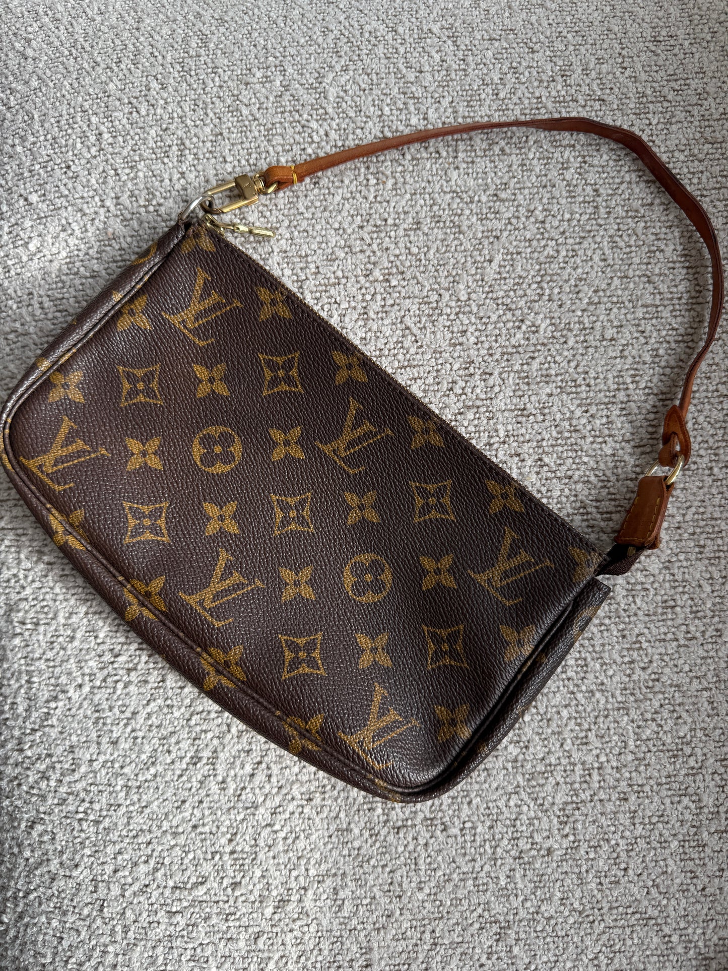 Louis Vuitton Pochette taske