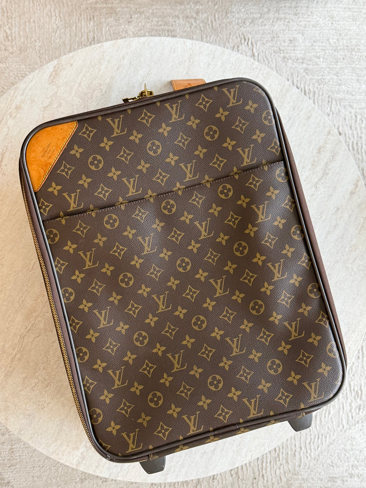 Louis Vuitton Pegase 45 – Monogram