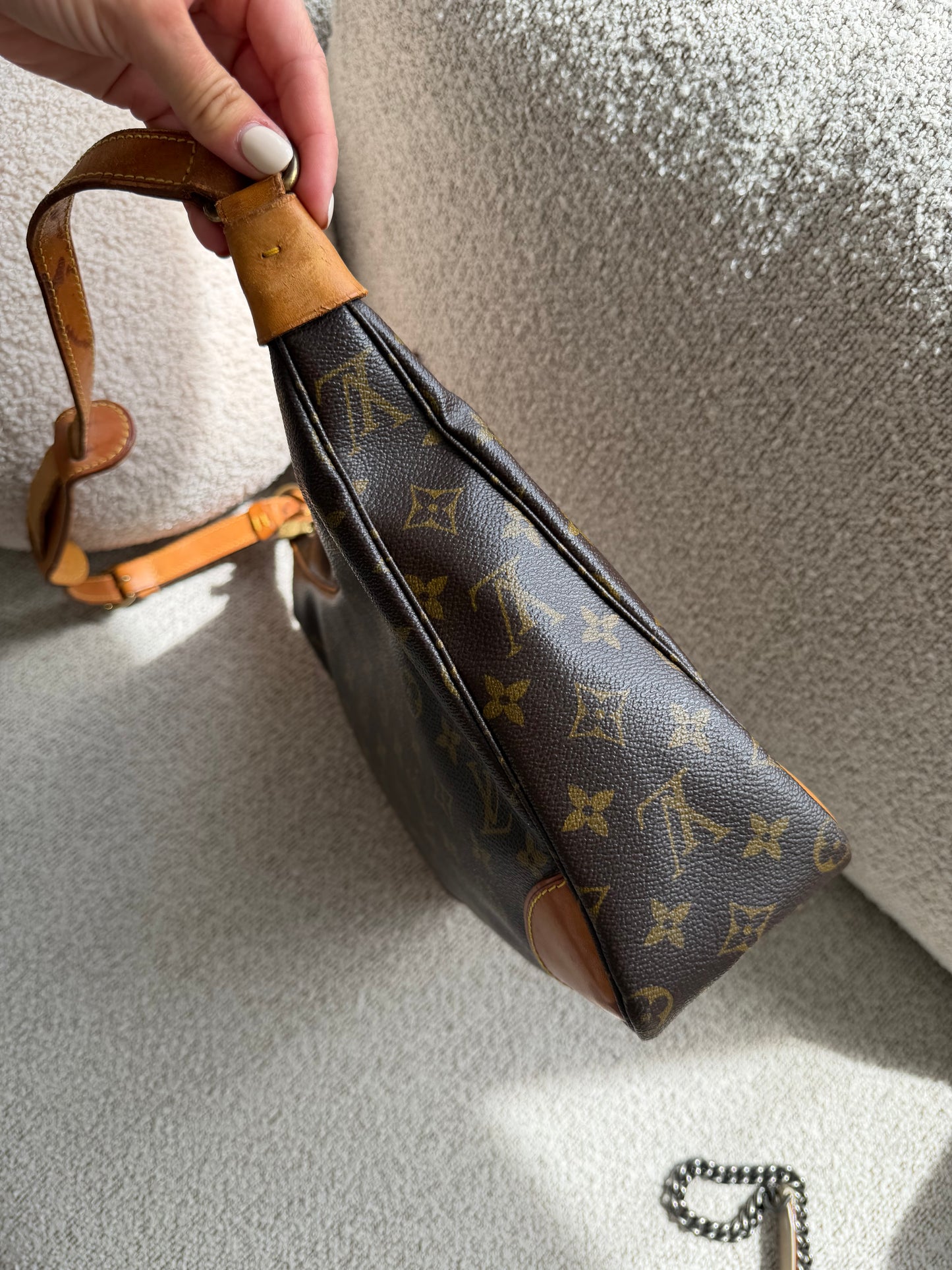 Louis Vuitton Boulogne 30 Monogram