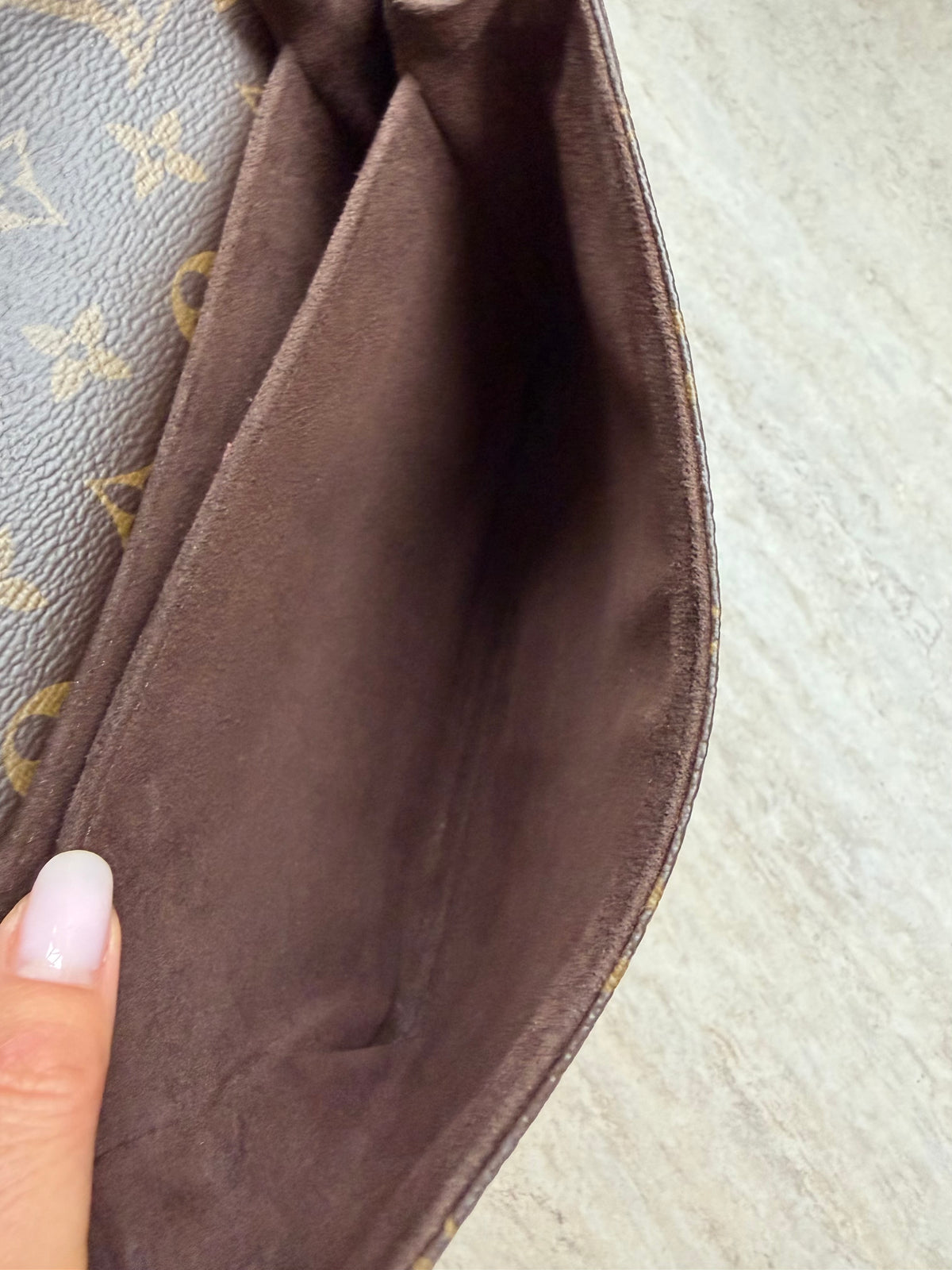 Louis Vuitton Pochette Métis – Monogram