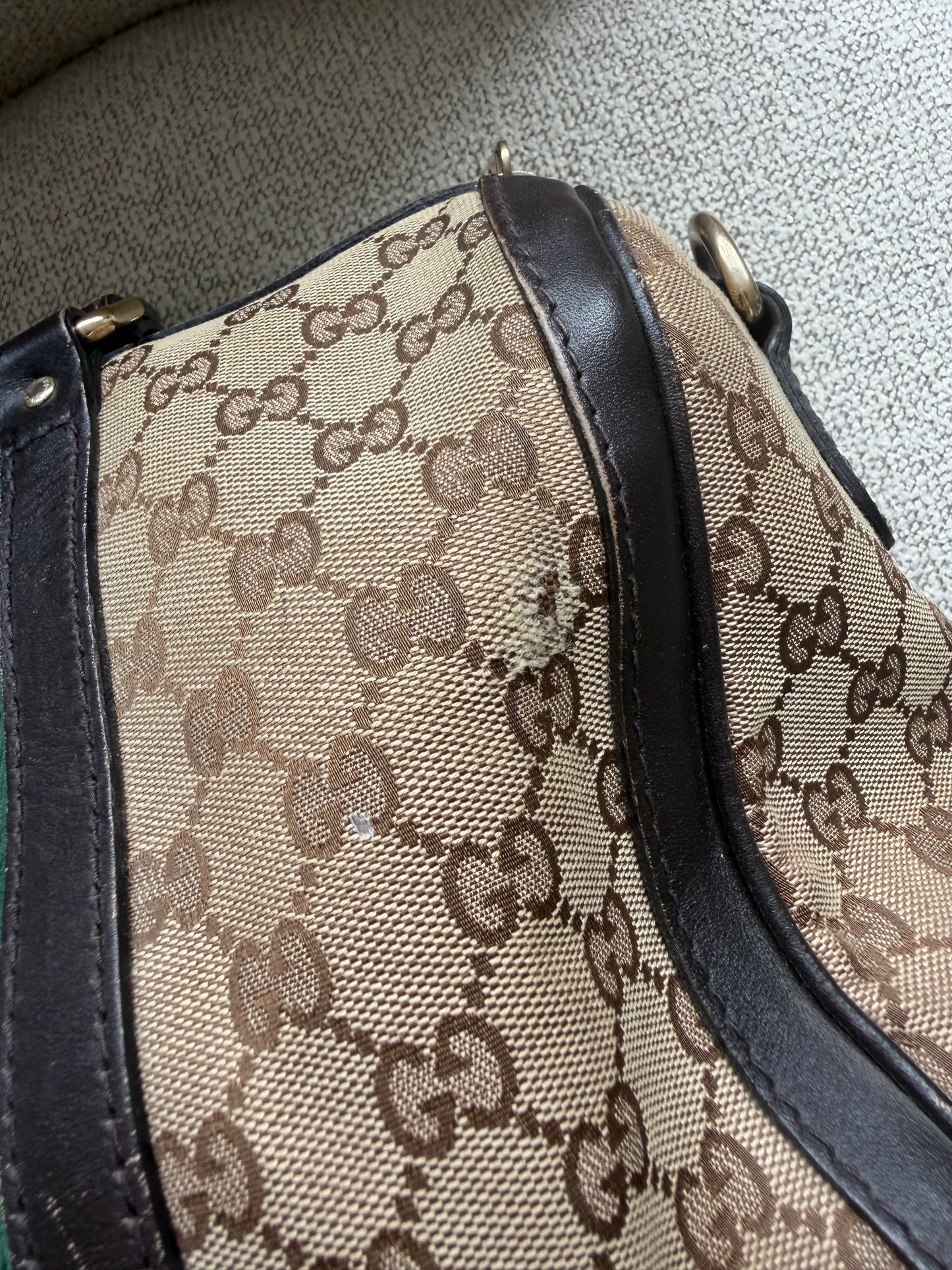 Gucci Monogram Boston – GG Canvas med Web Stripe