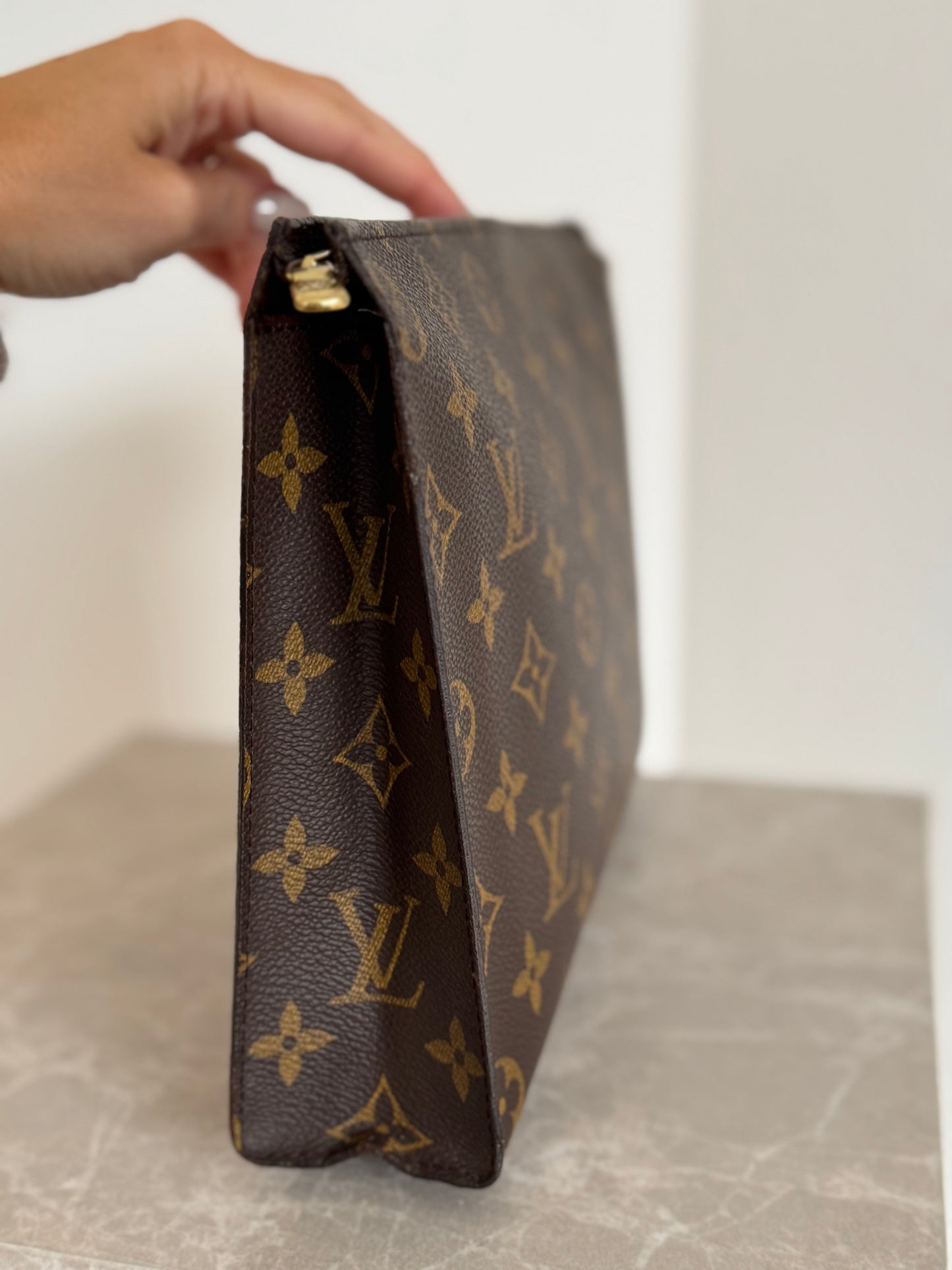 Louis Vuitton Toiletry Pouch 26 Monogram