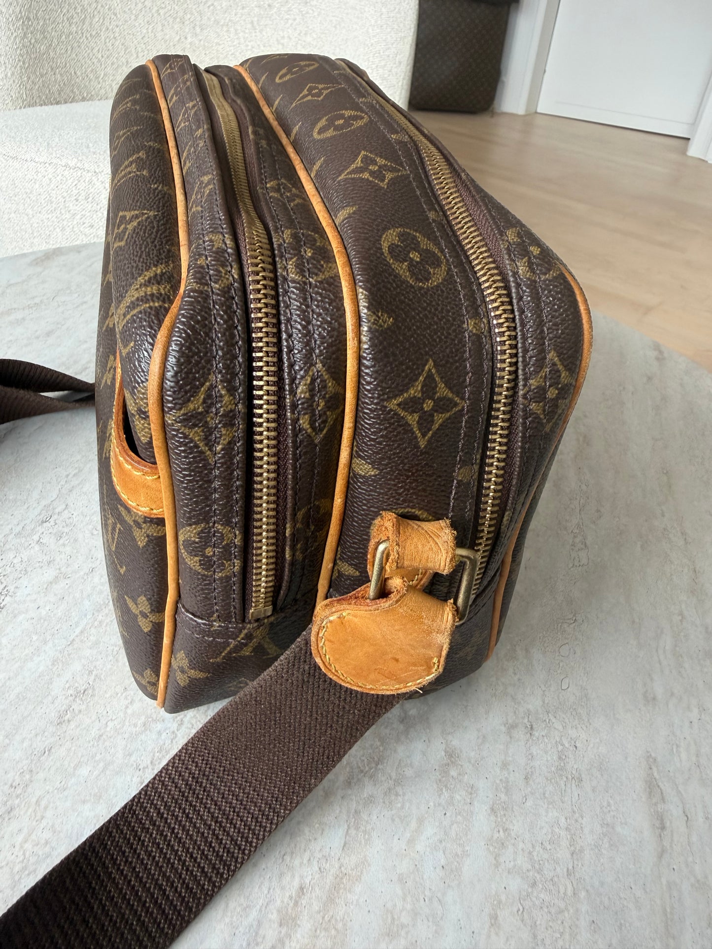 Louis Vuitton Reporter PM – Monogram Canvas