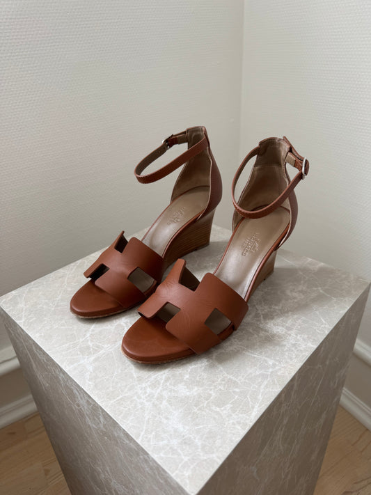 Hermes Oran Heel Sandal Brown