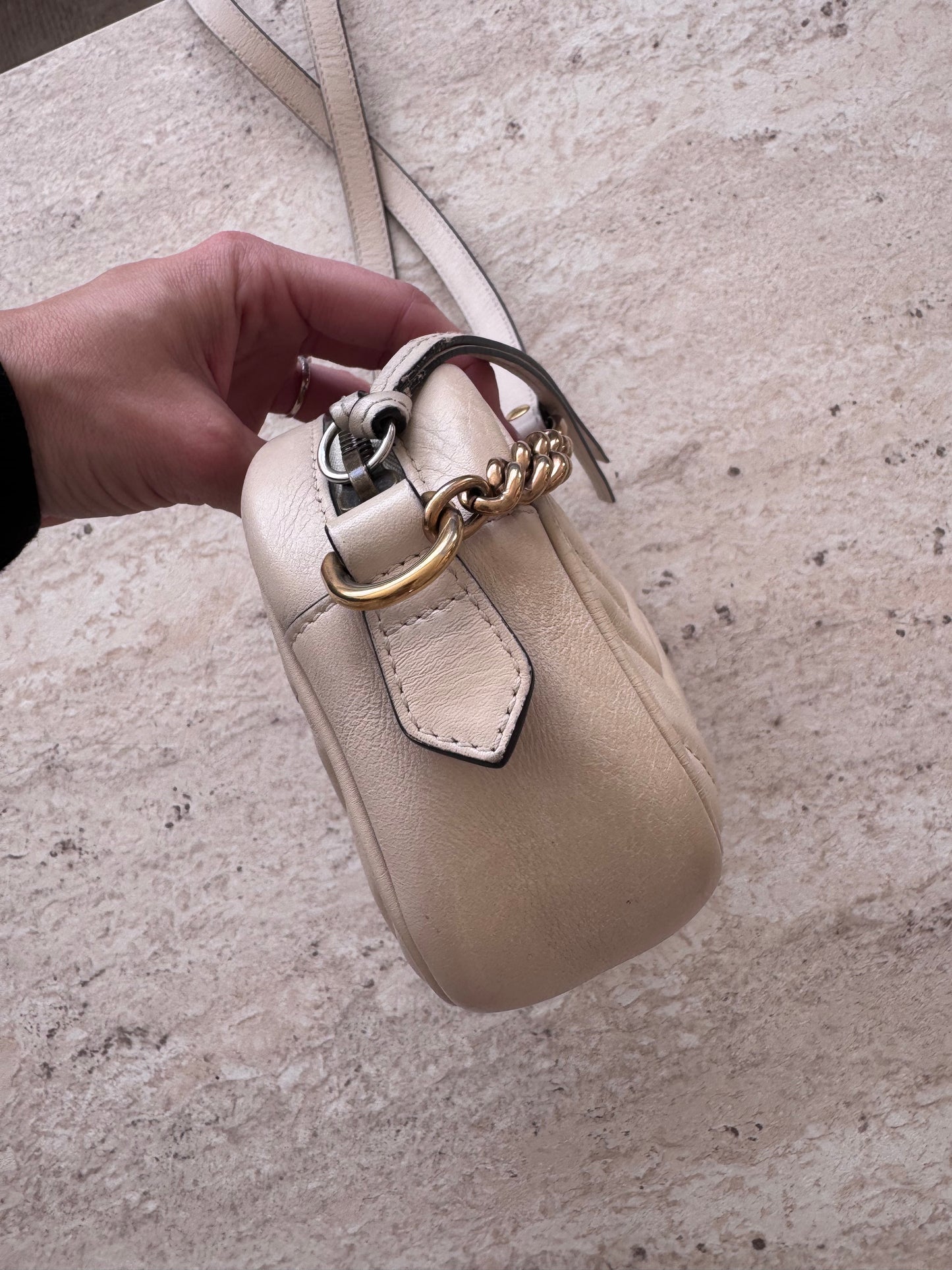 Gucci GG Marmont Mini Camera Bag – Creme white