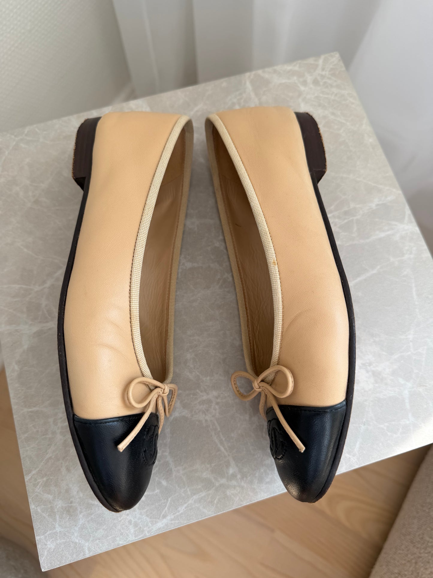 Chanel ballerina flats, beige/sort læder 36,5