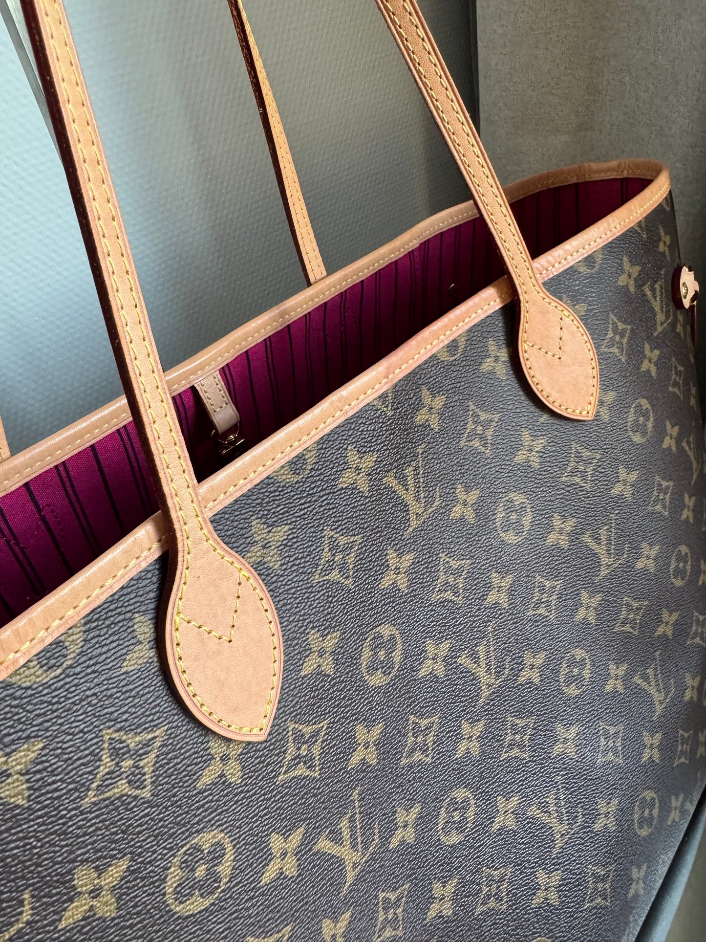 Louis Vuitton Neverfull GM – Monogram Canvas (Pink Interior)