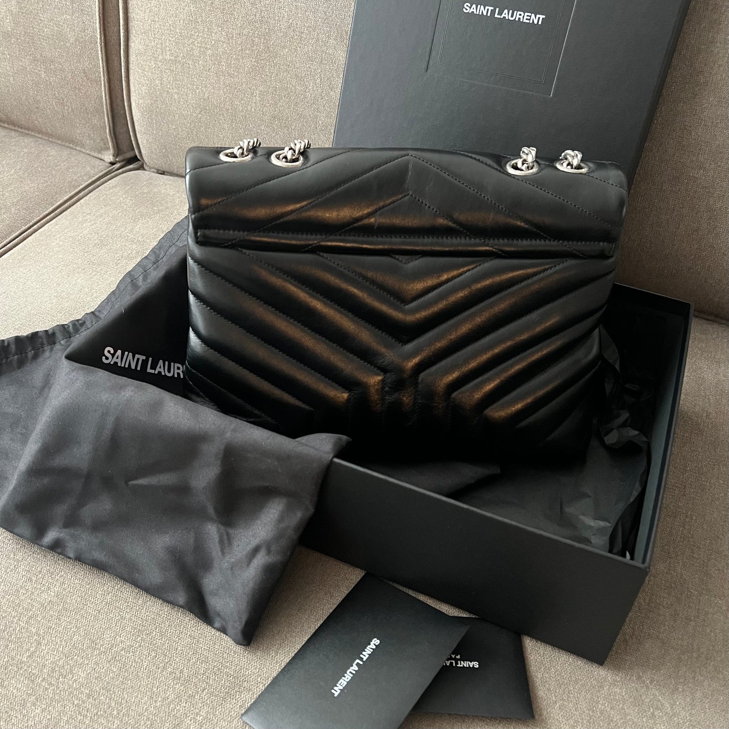 Saint Laurent Loulou Medium