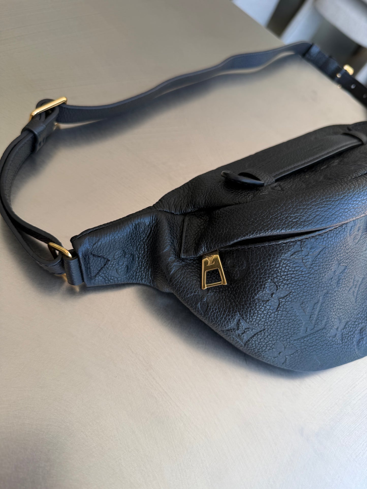 Louis Vuitton bumbag – Black Monogram Empreinte
