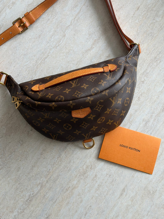 Louis Vuitton Bumbag – Monogram Canvas