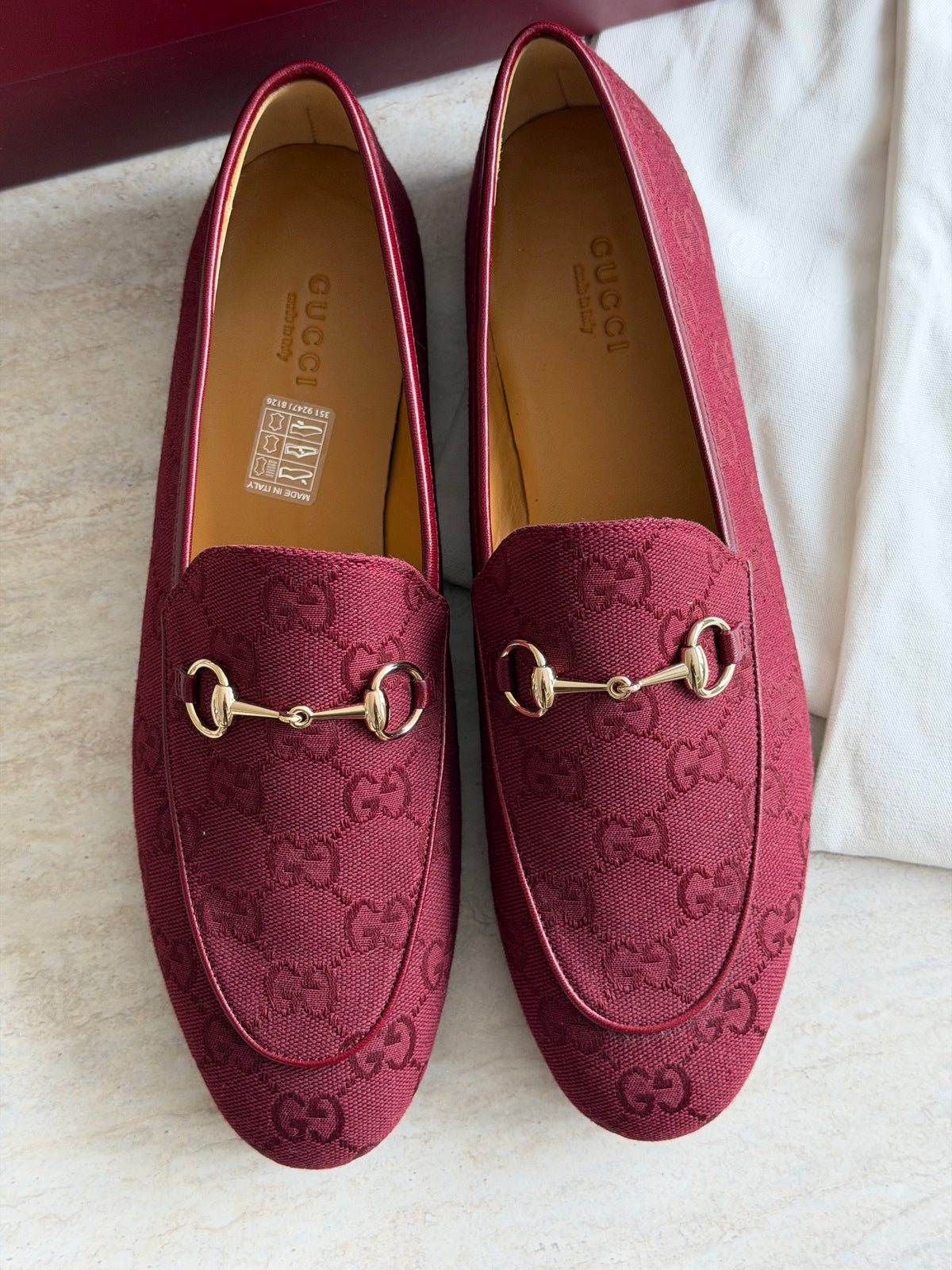 Gucci GG Canvas Loafers – Burgundy / Bordeaux - 39,5