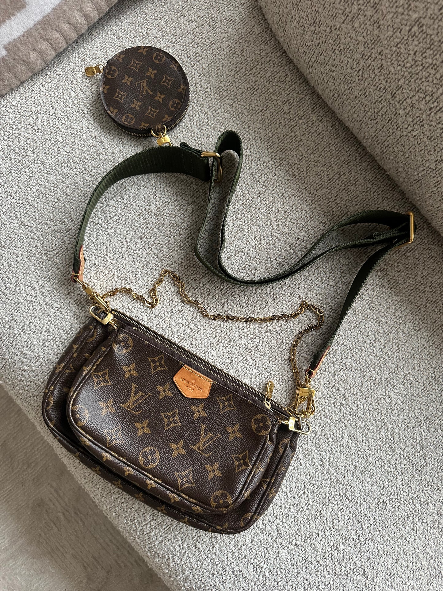 Louis Vuitton Multi Pochette Accessoires Monogram Canvas