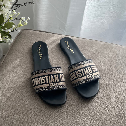 Christian Dior Slippers str 38