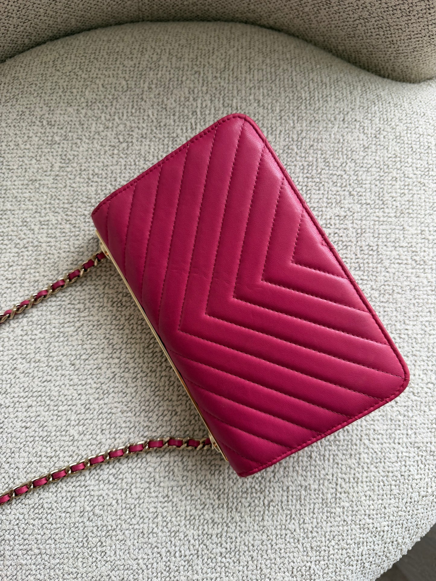 Chanel Trendy Chevron Wallet on Chain – Pink Lambskin