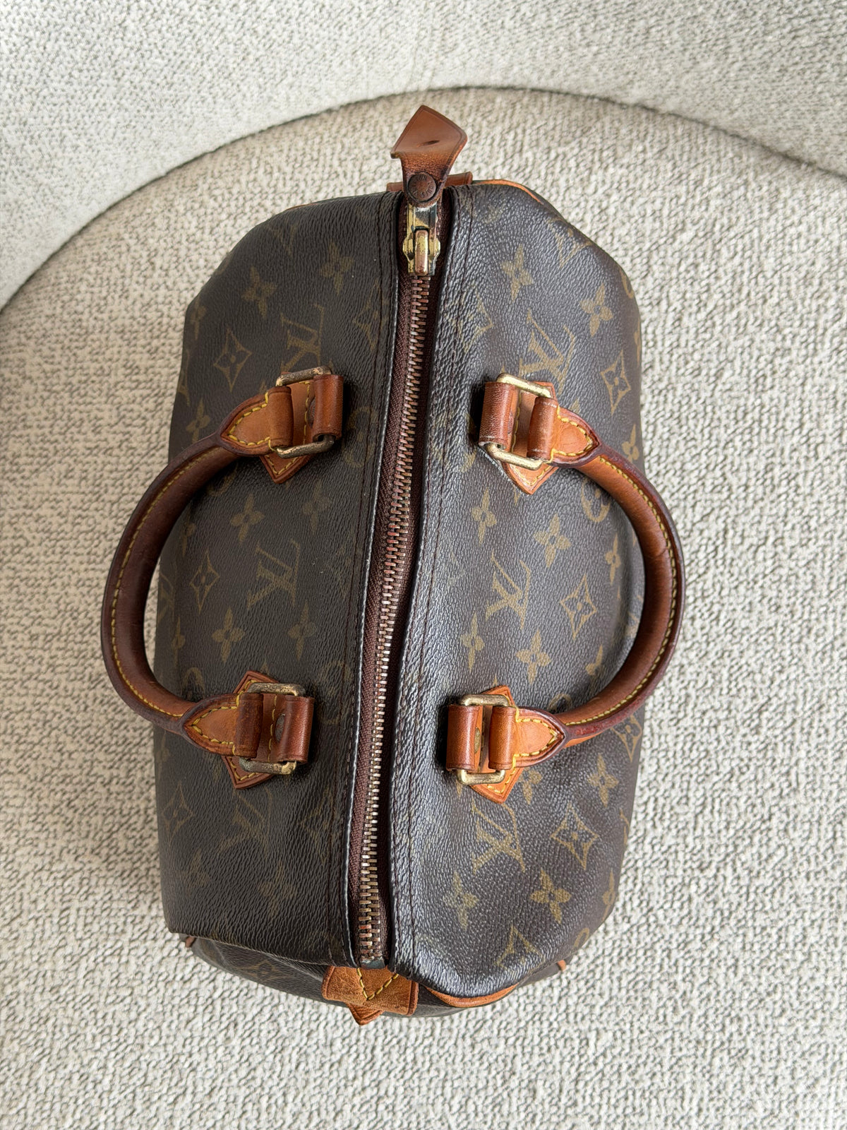 Louis Vuitton Speedy 25 – Monogram Canvas