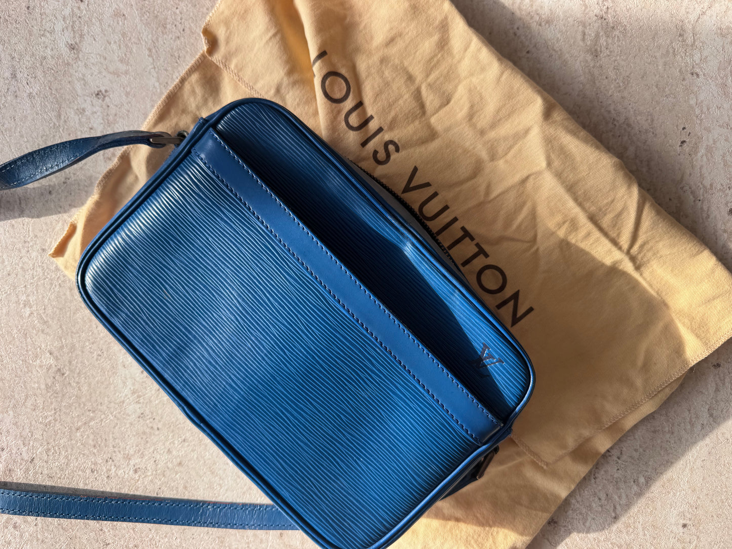 Louis Vuitton Trocadéro blue Epi crossbody