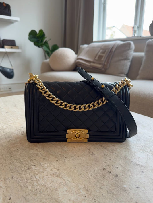 Chanel Boy Bag Black Leather