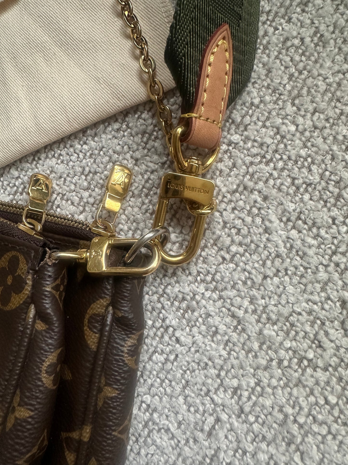 Louis Vuitton Multi Pochette Accessoires Monogram Canvas