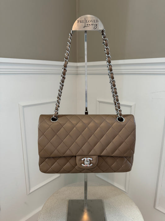 Bestillingsvare - Chanel Medium Double Flap Bag Taupe