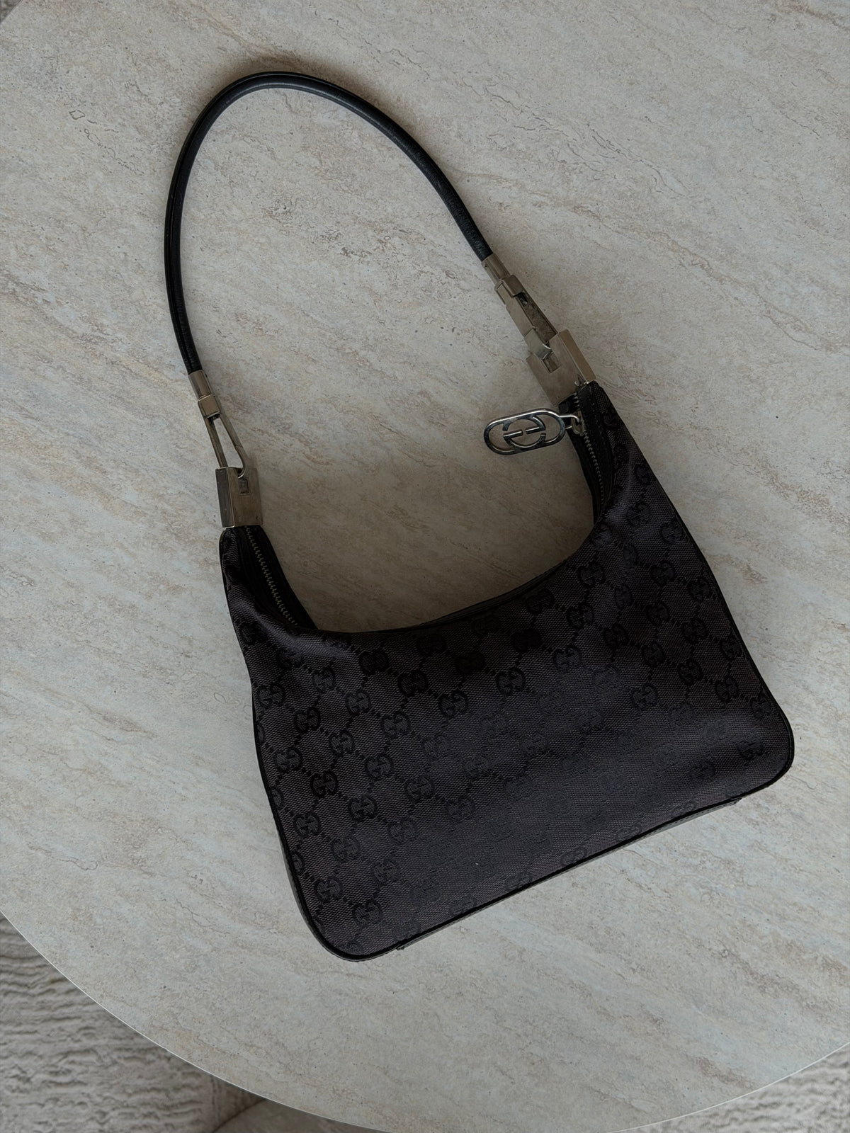 Gucci Vintage GG Canvas Shoulder Bag – Black