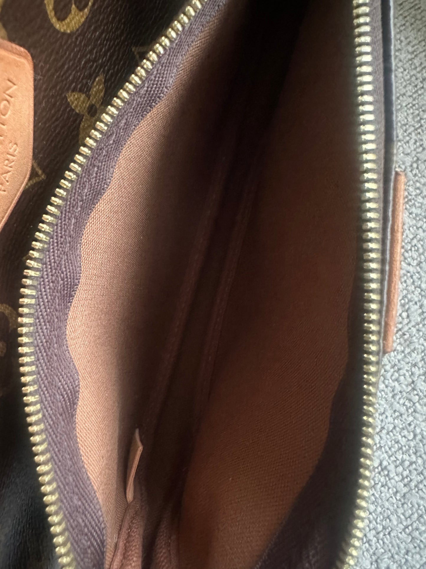 Louis Vuitton Multi Pochette Accessoires Monogram Canvas