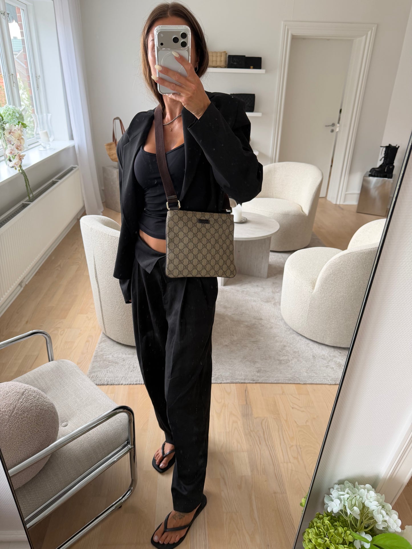 Gucci GG Supreme Small Flat Messenger – GG Supreme Canvas
