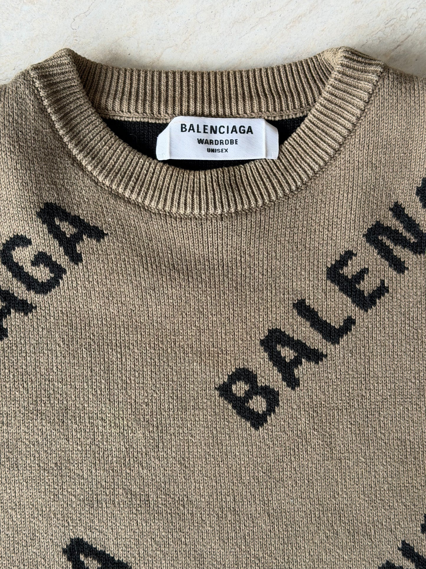 Balenciaga All Over Logo Knit – Str. XS