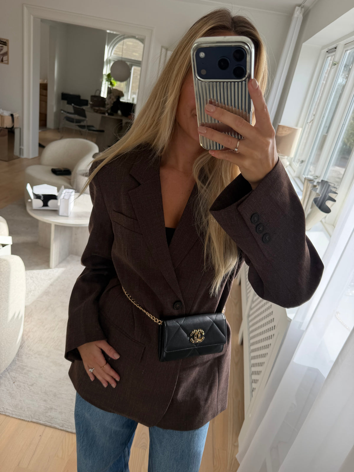 CHANEL 19 Flap Wallet – Sort