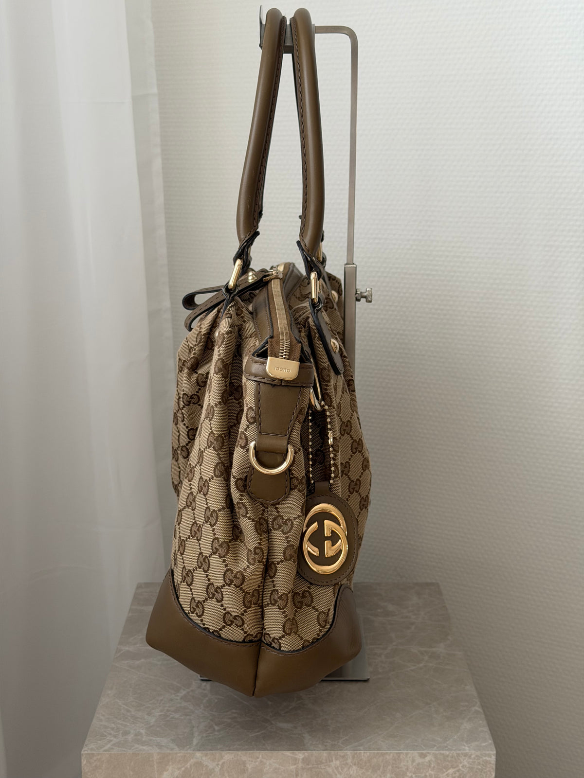 Gucci Sukey Satchel – GG Canvas