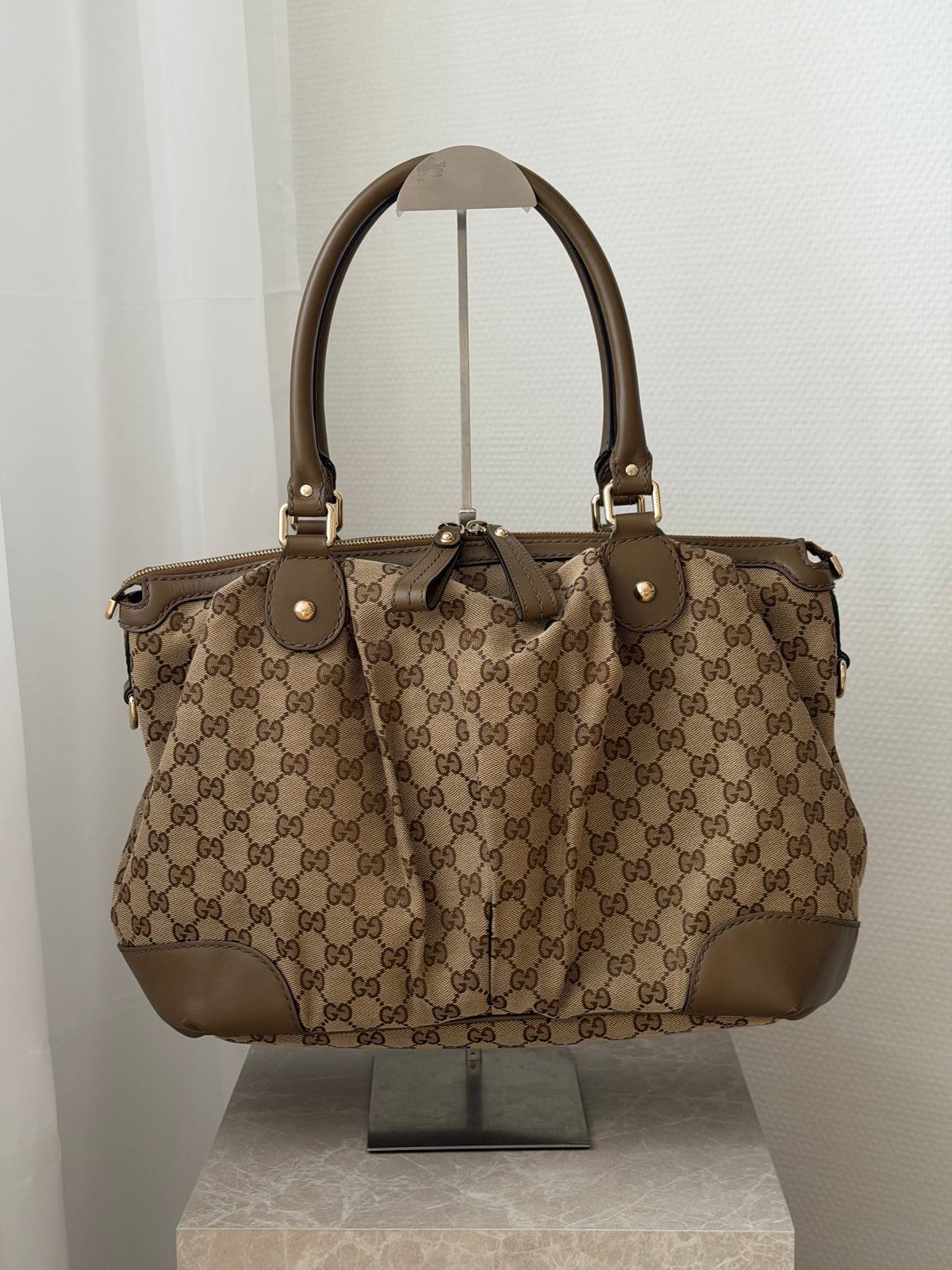 Gucci Sukey Satchel – GG Canvas