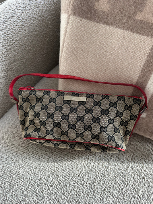 Gucci Boat Pochette monogram / red