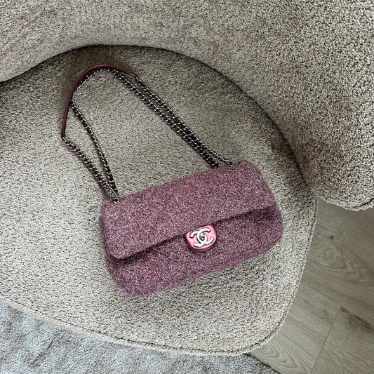 Chanel pink glitter flap bag