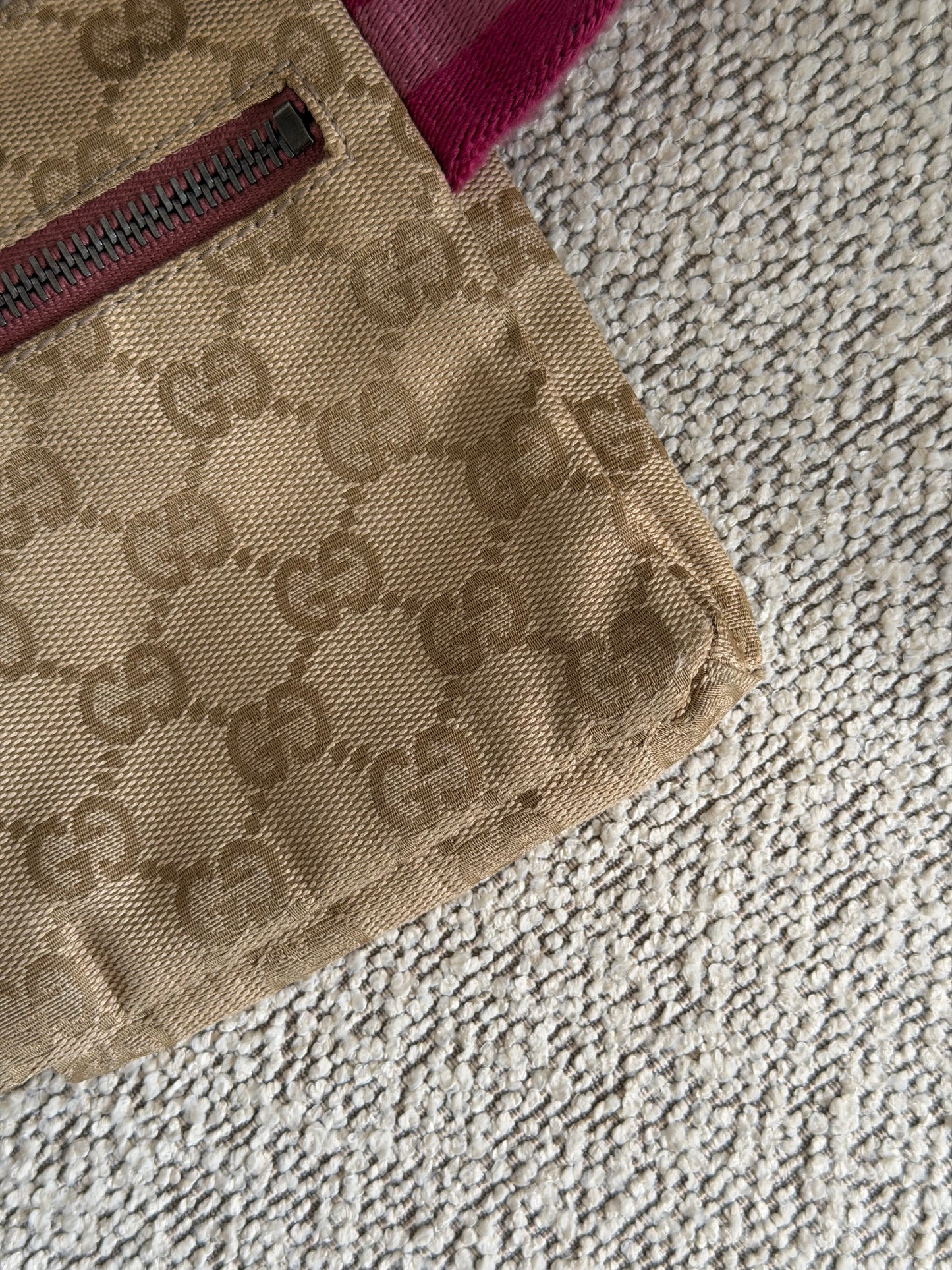Gucci Belt Bag – Small