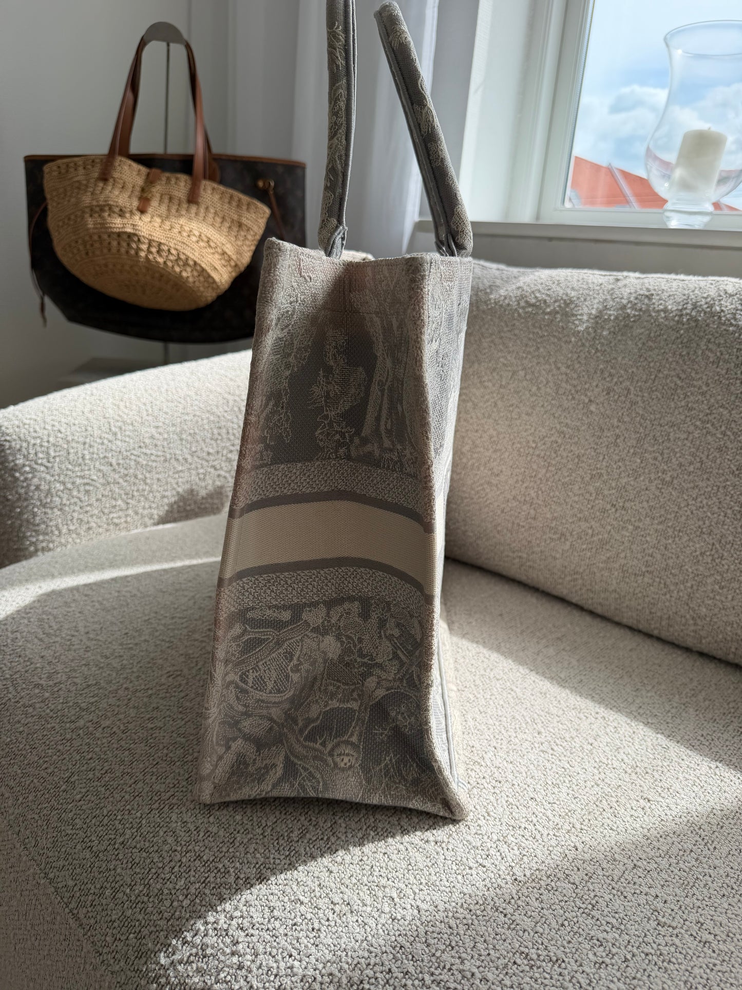 Christian Dior Book Tote Large – Grey Toile de Jouy