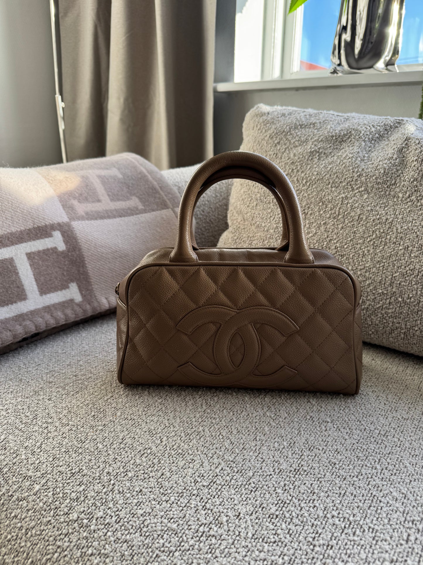 Chanel CC Bowling bag - caviar leather Taupe