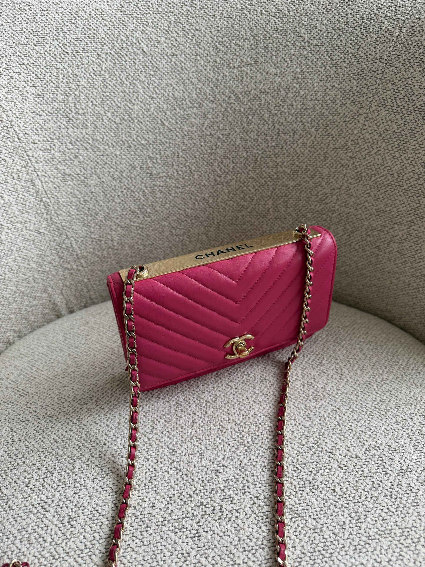 Chanel Trendy Chevron Wallet on Chain – Pink Lambskin