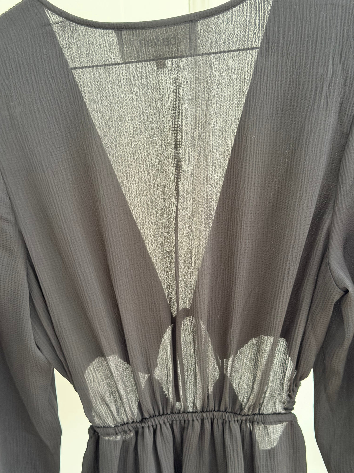 ba&sh Kane sort maxi-kjole med cut-outs